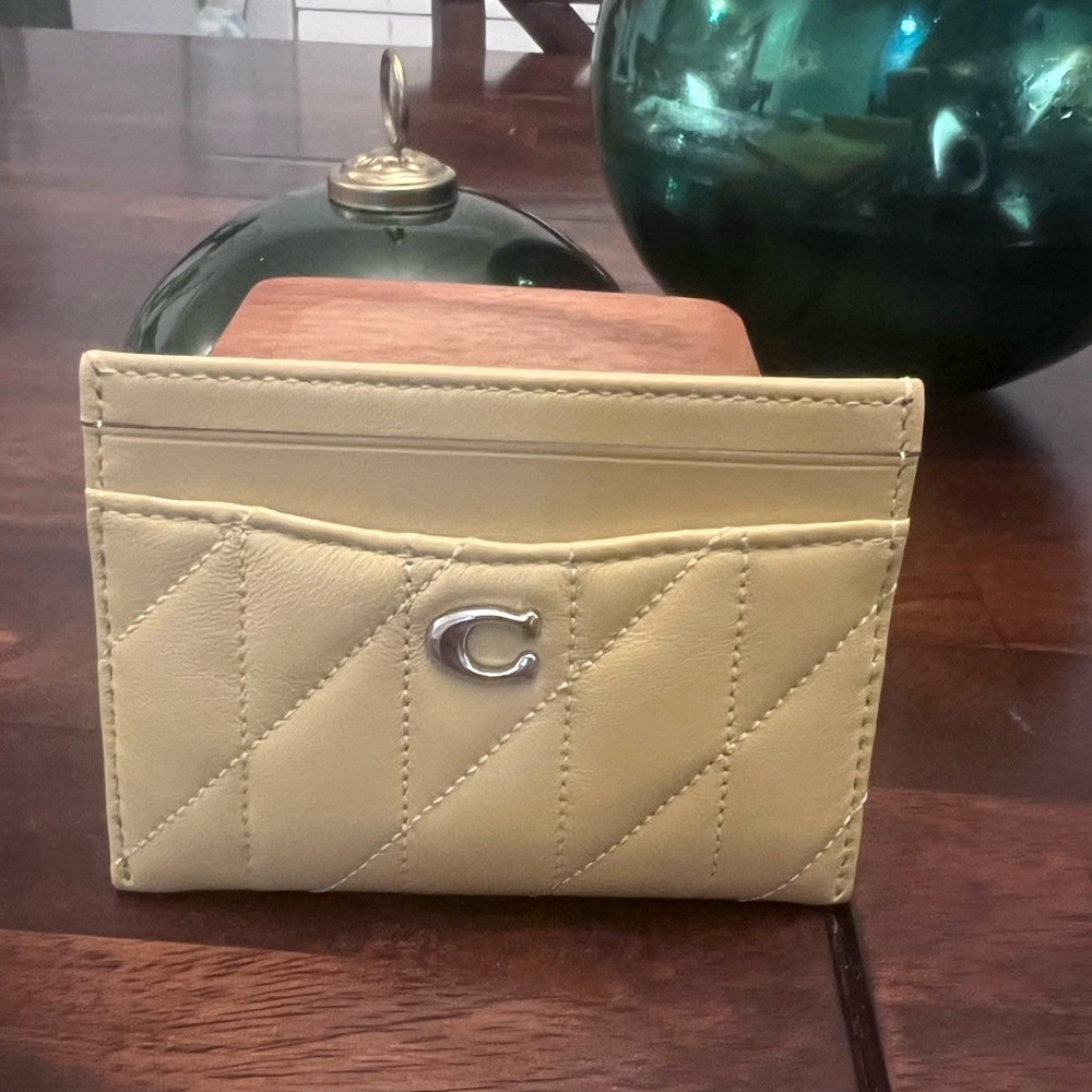 Coach Quilted Essential Card Case